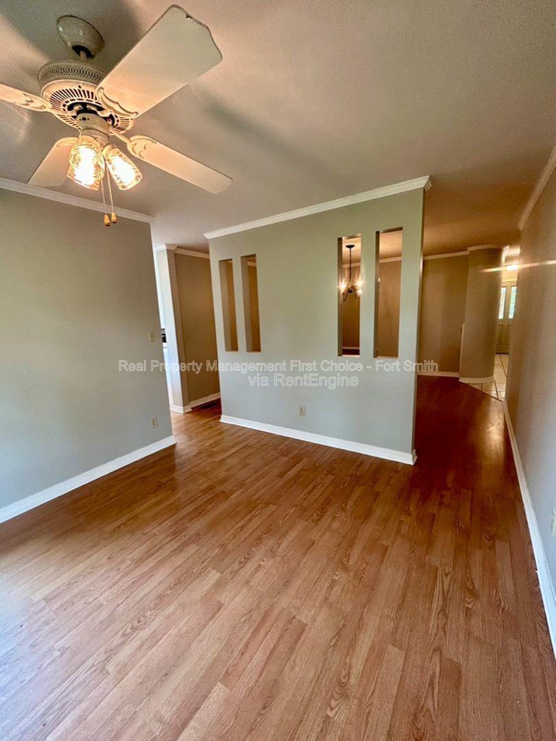 Gallery Image 14
