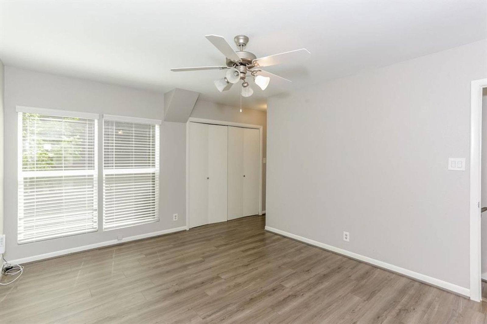 Gallery Image 18