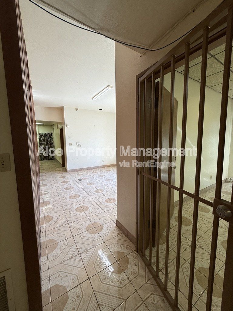 Gallery Image 31