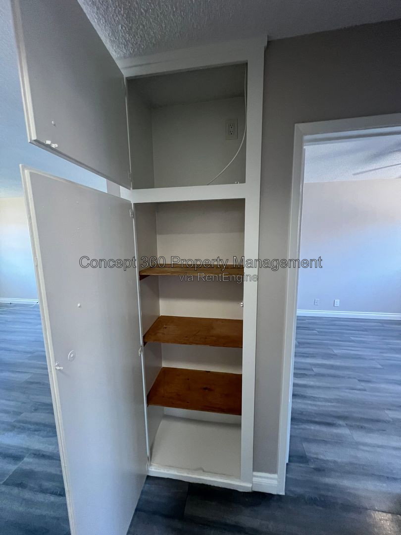Gallery Image 14
