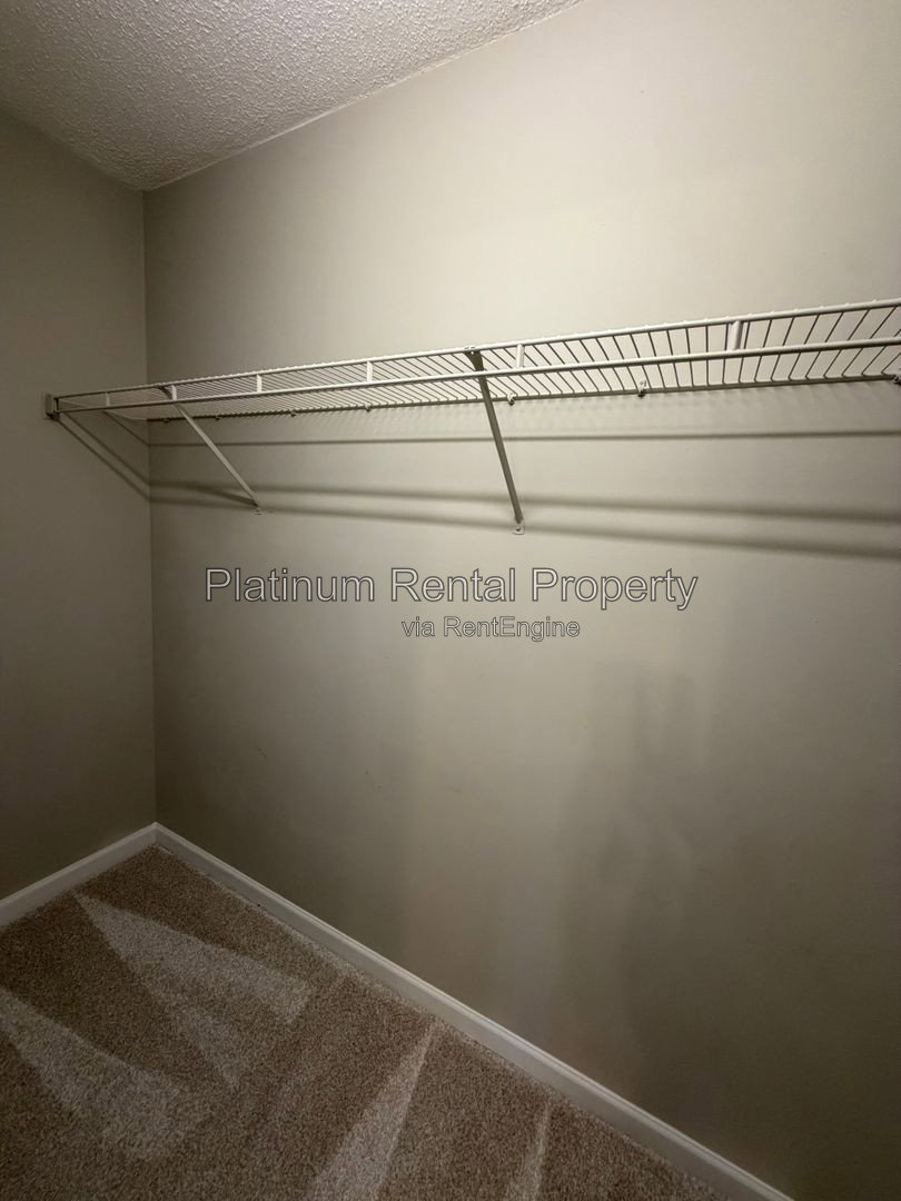 Gallery Image 16