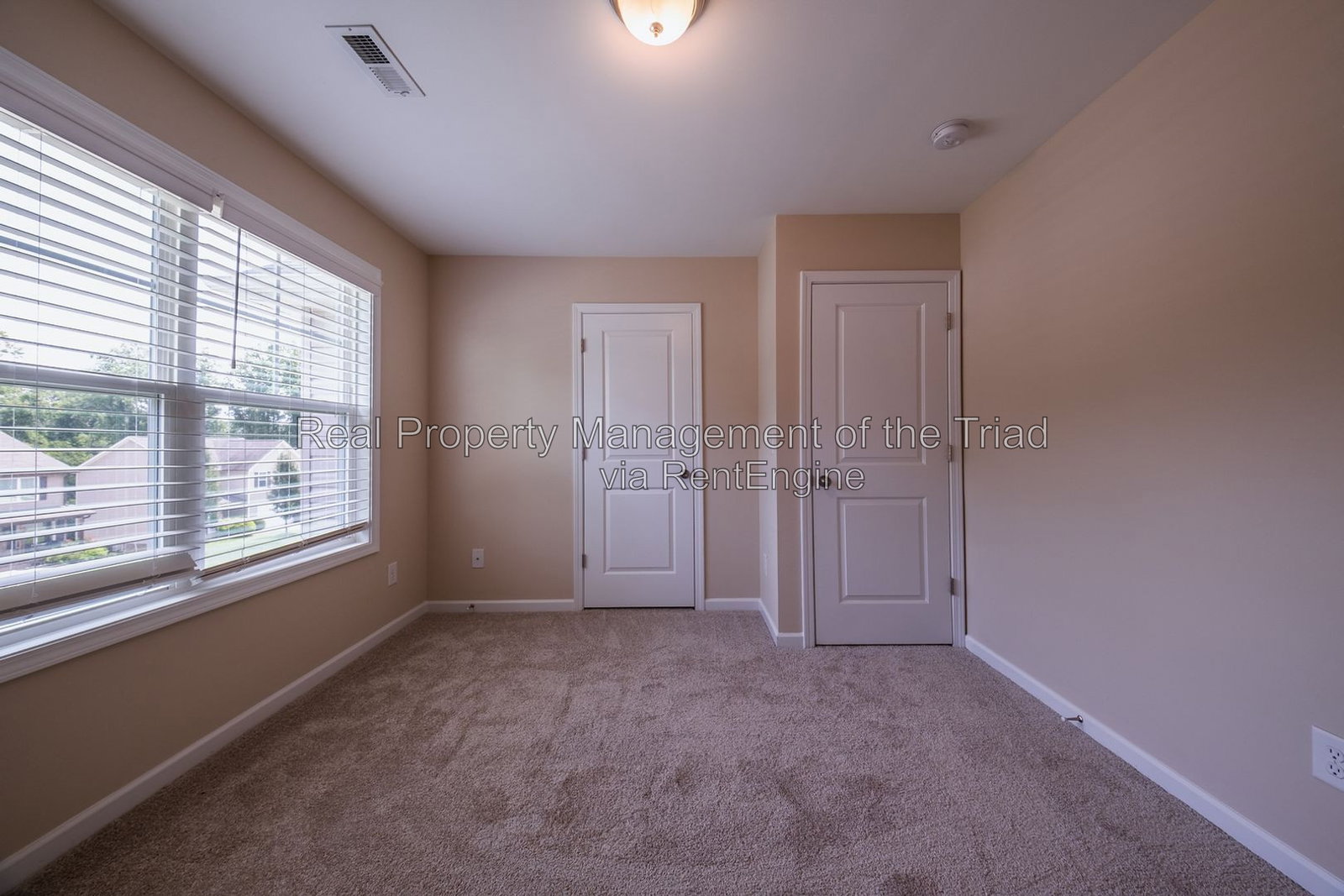 Gallery Image 19