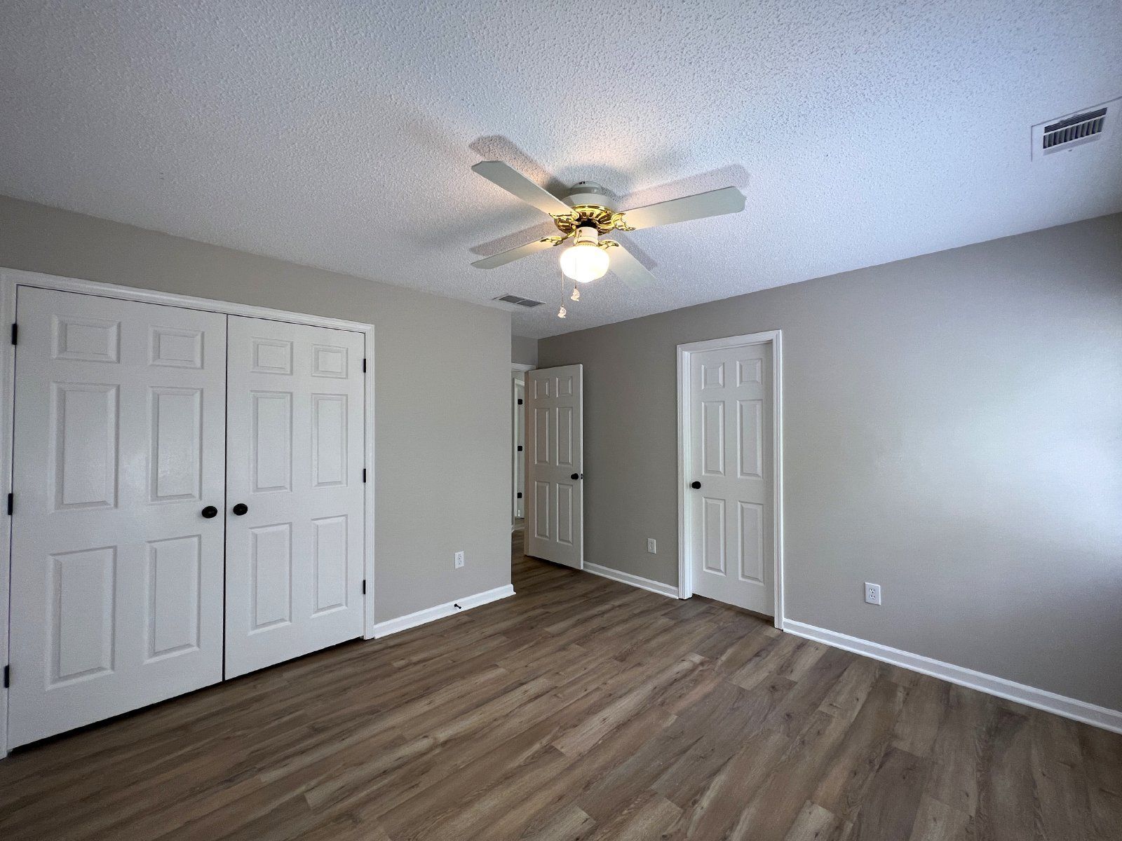 Gallery Image 34