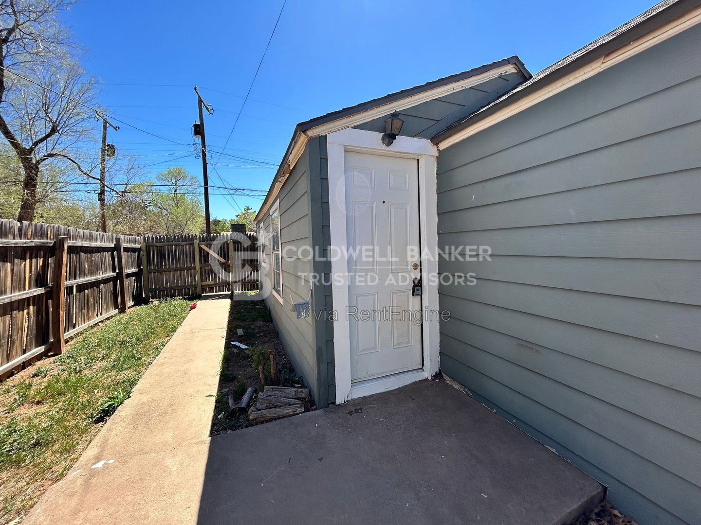 Gallery Image 0
