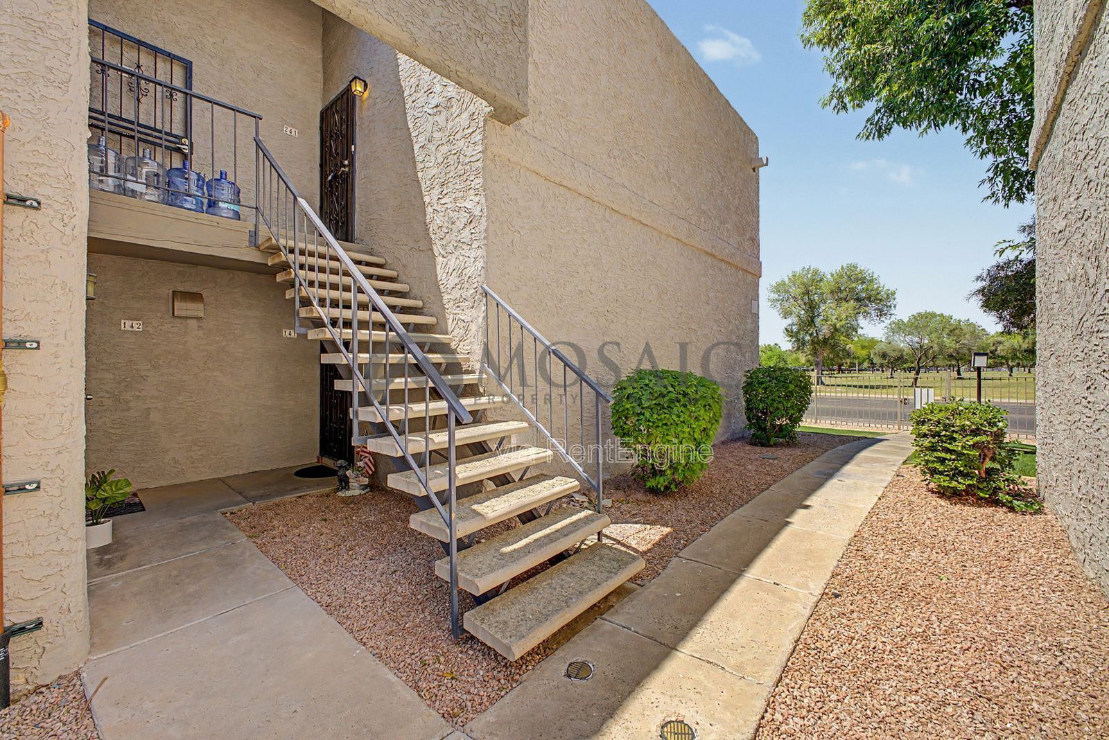 Gallery Image 13