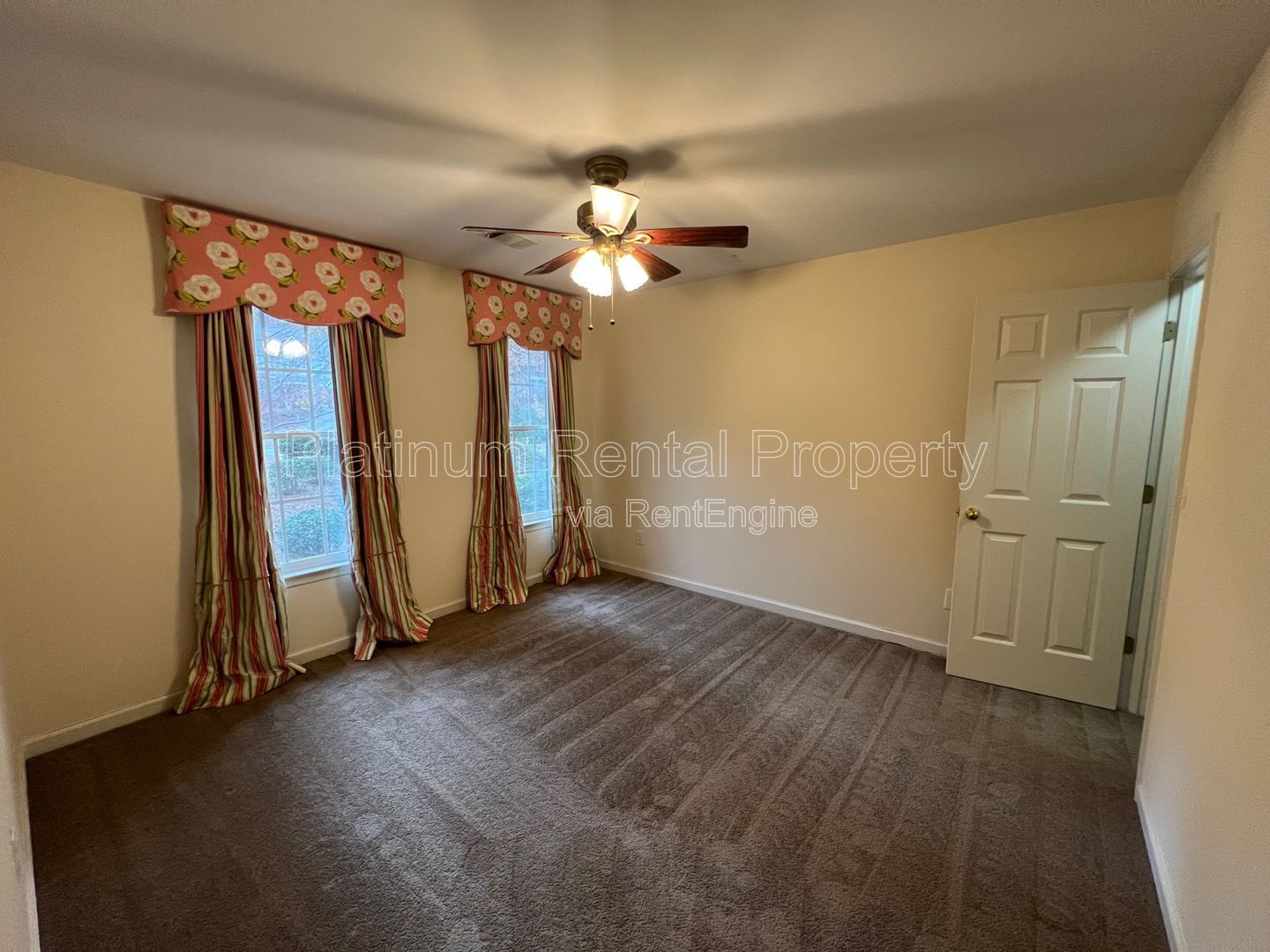 Gallery Image 31