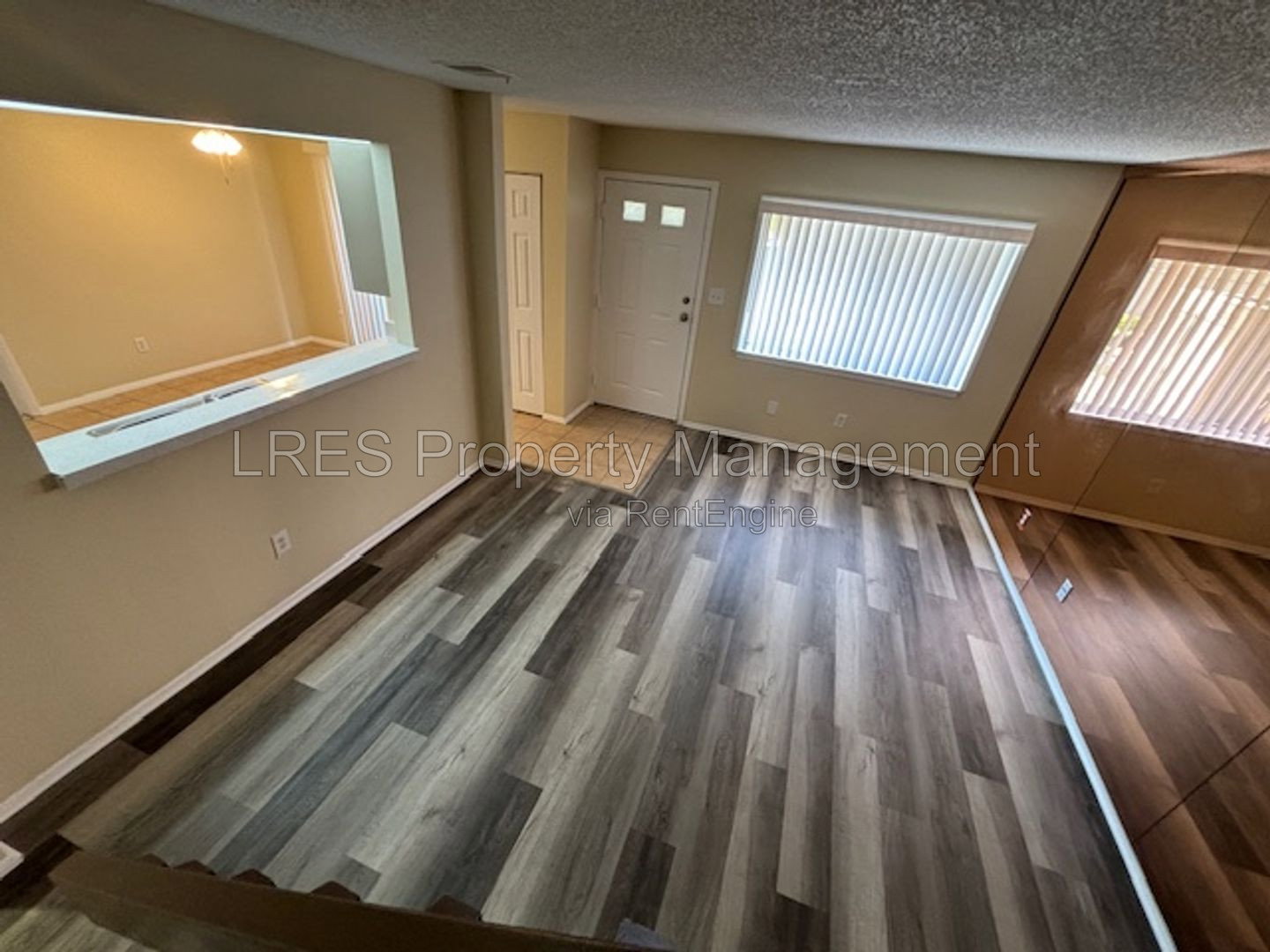 Gallery Image 16