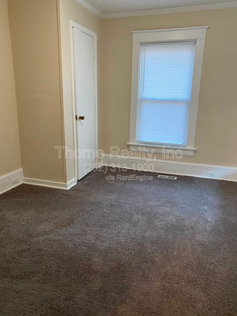 Gallery Image 19