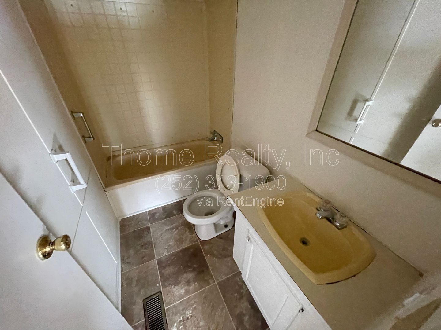 Gallery Image 15