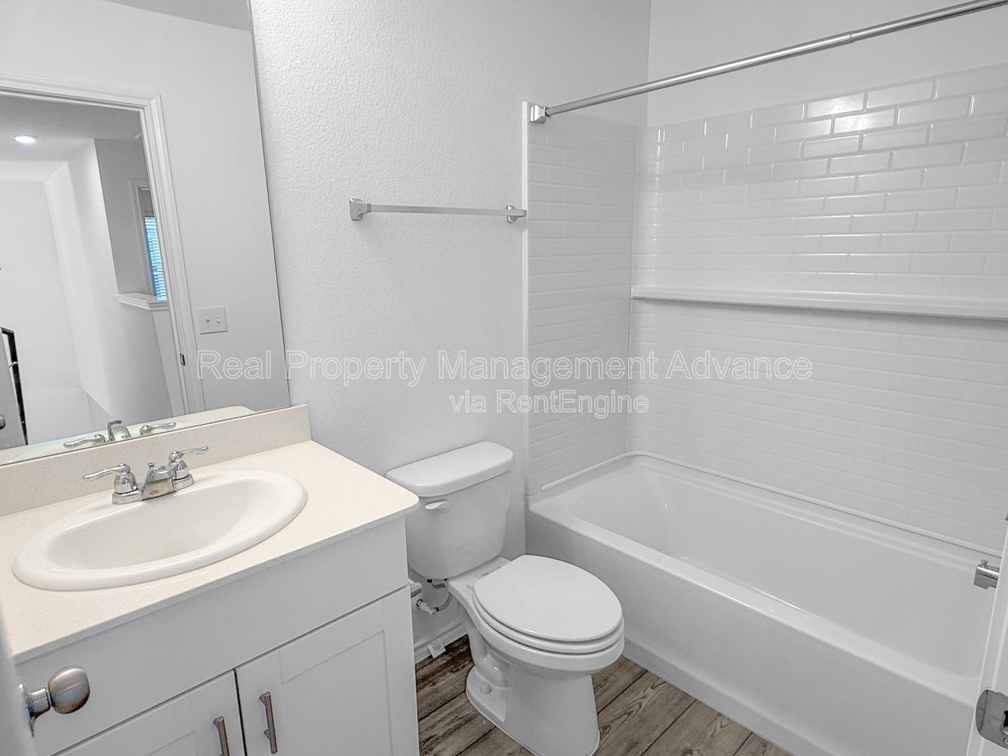 Gallery Image 16