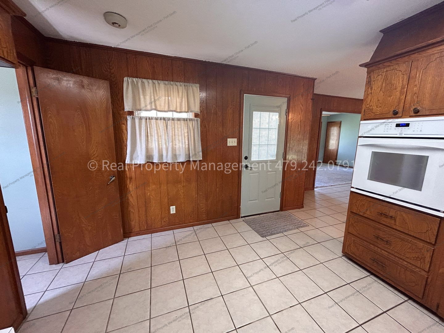 Gallery Image 13