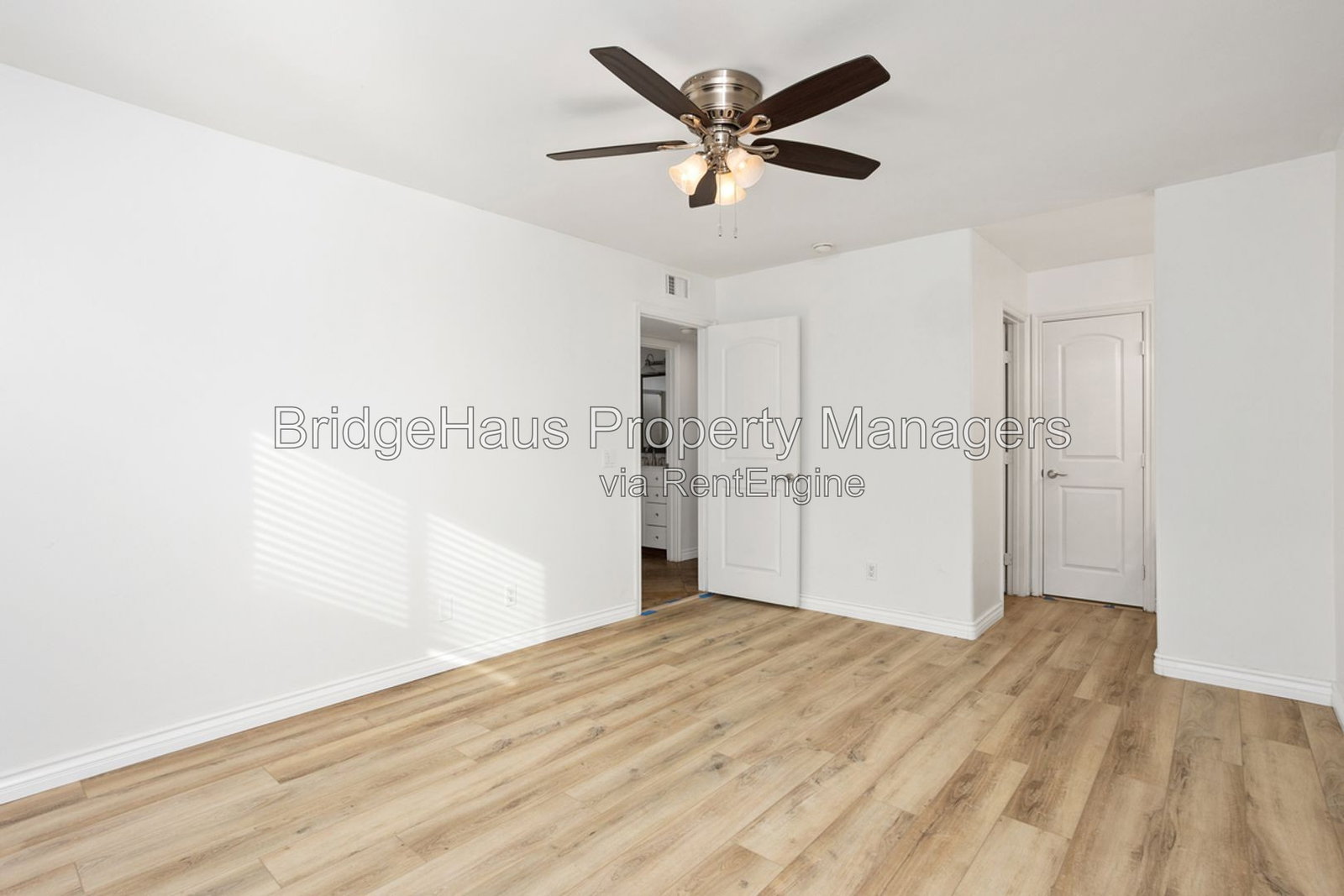 Gallery Image 21