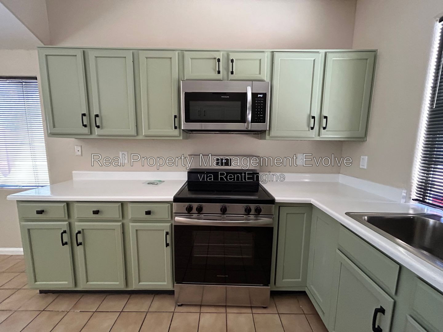Gallery Image 12