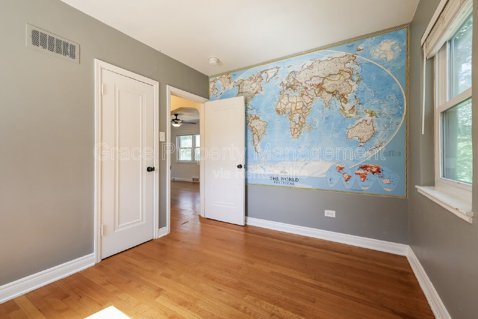 Gallery Image 16