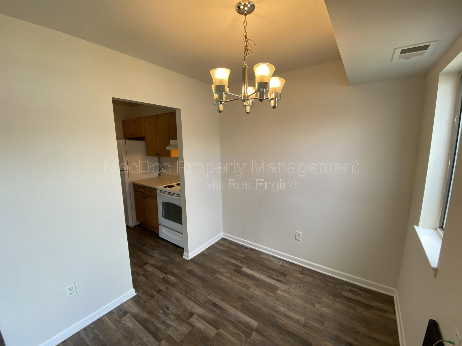Gallery Image 31
