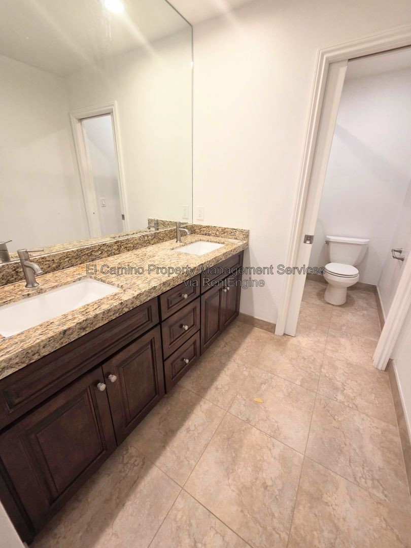 Gallery Image 42
