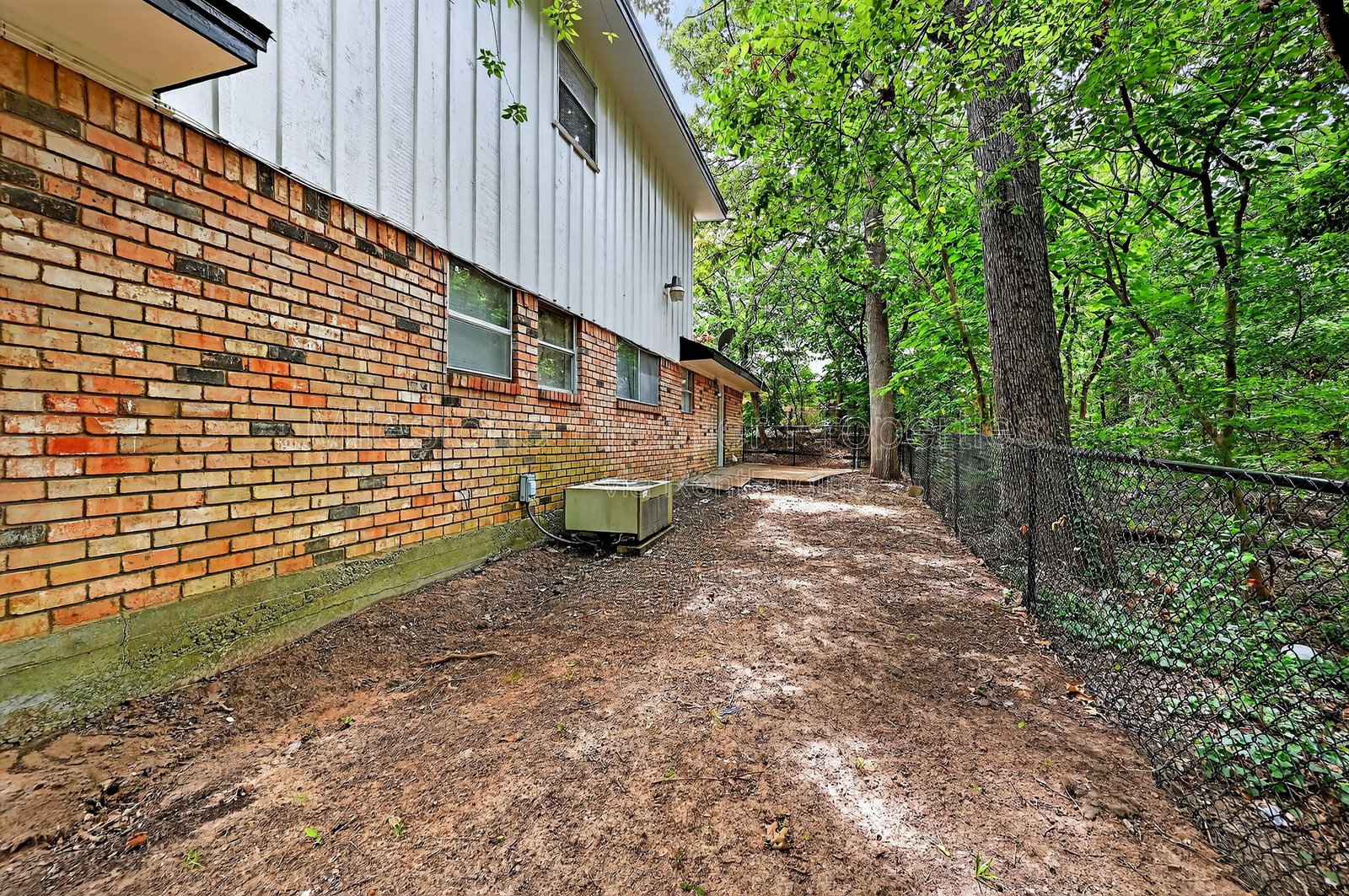 Gallery Image 19
