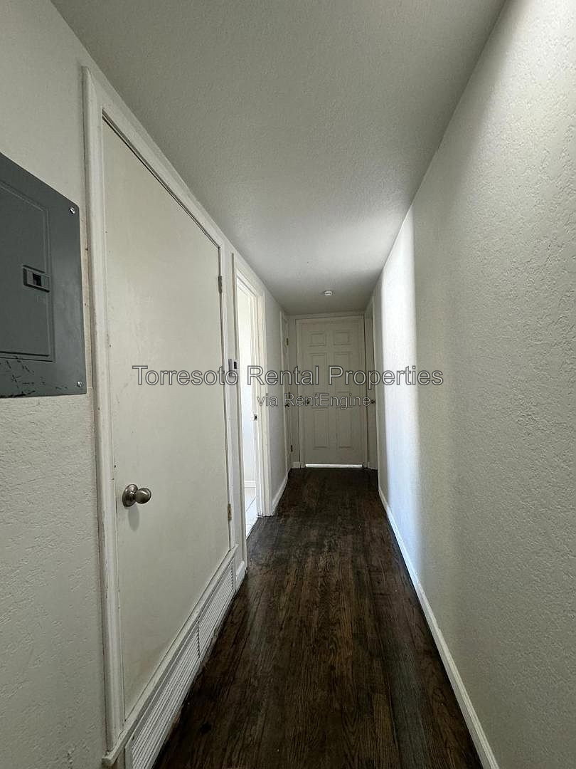 Gallery Image 20