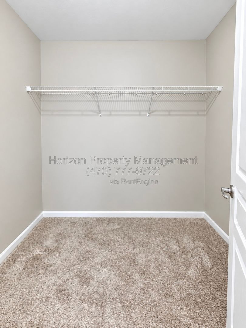 Gallery Image 17