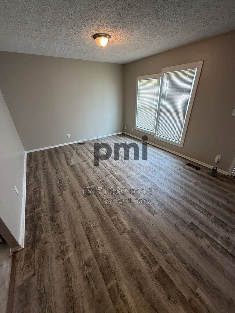 Gallery Image 34