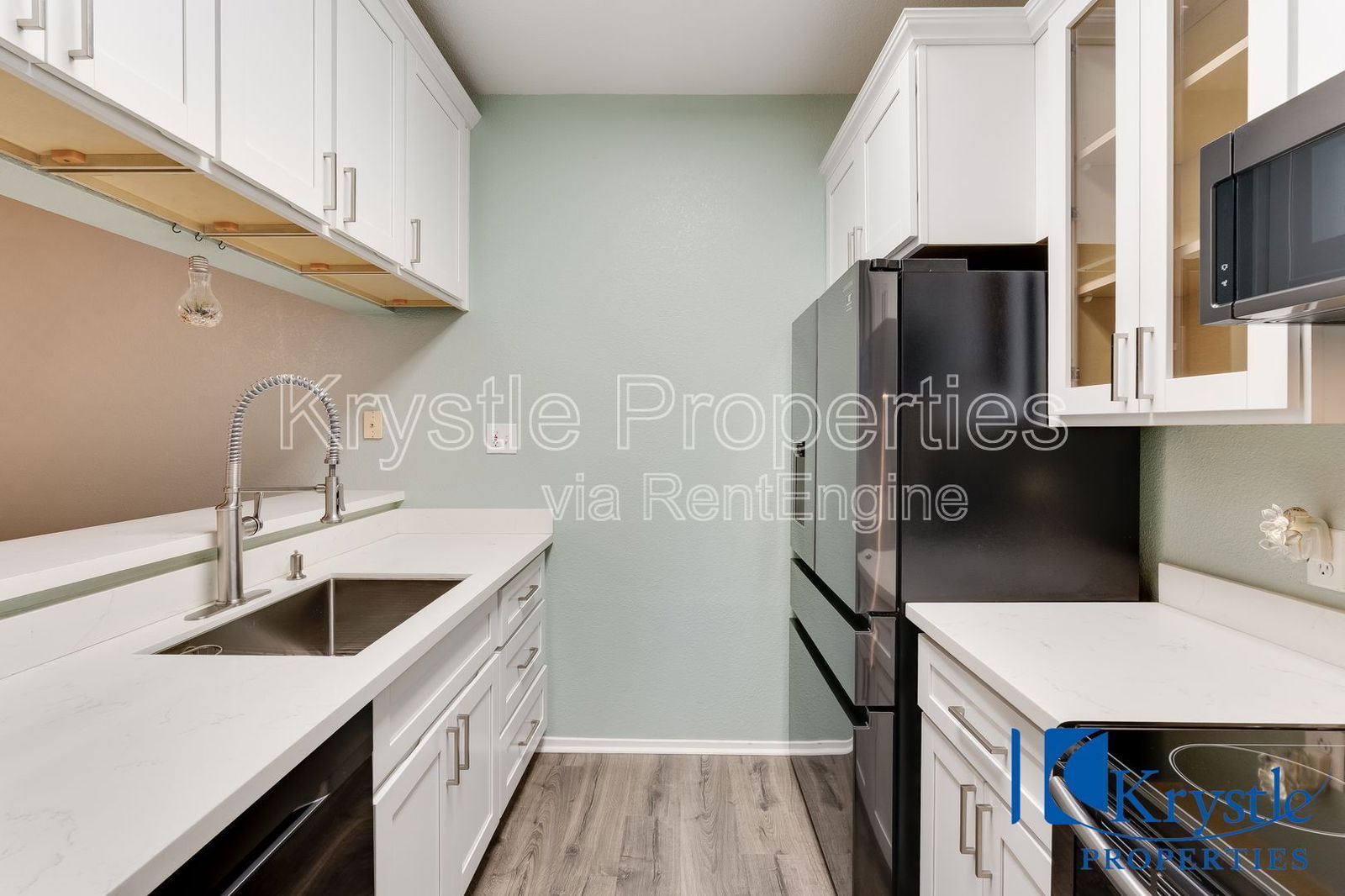Gallery Image 13