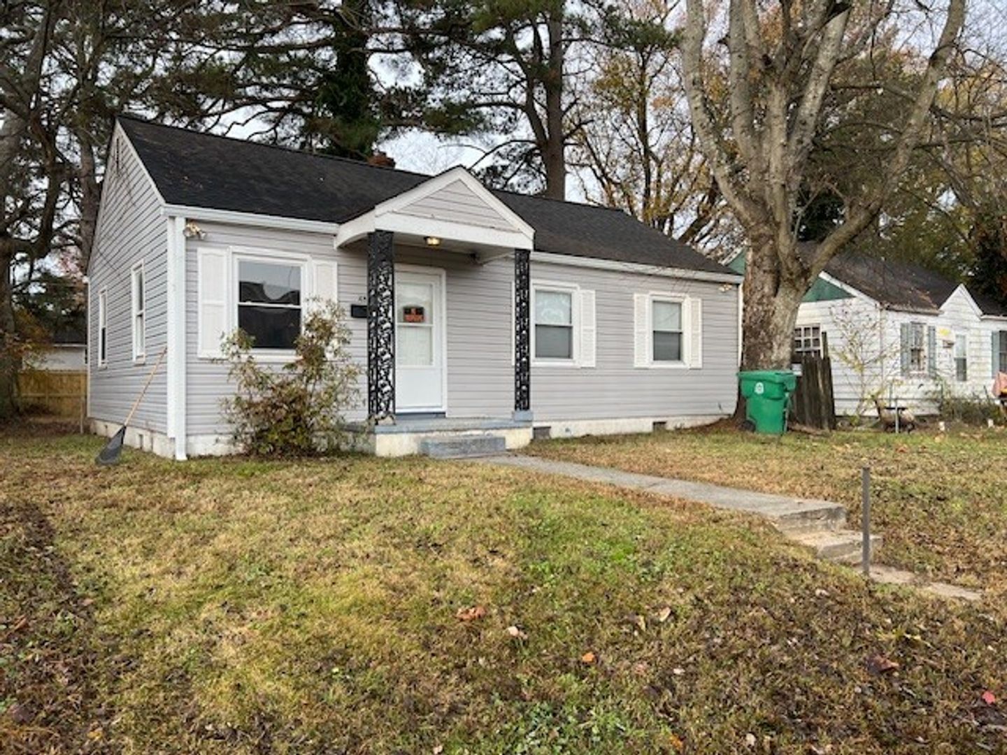 Gallery Image 0