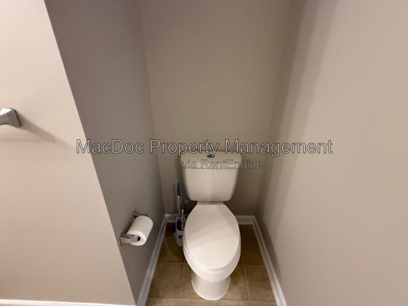 Gallery Image 64