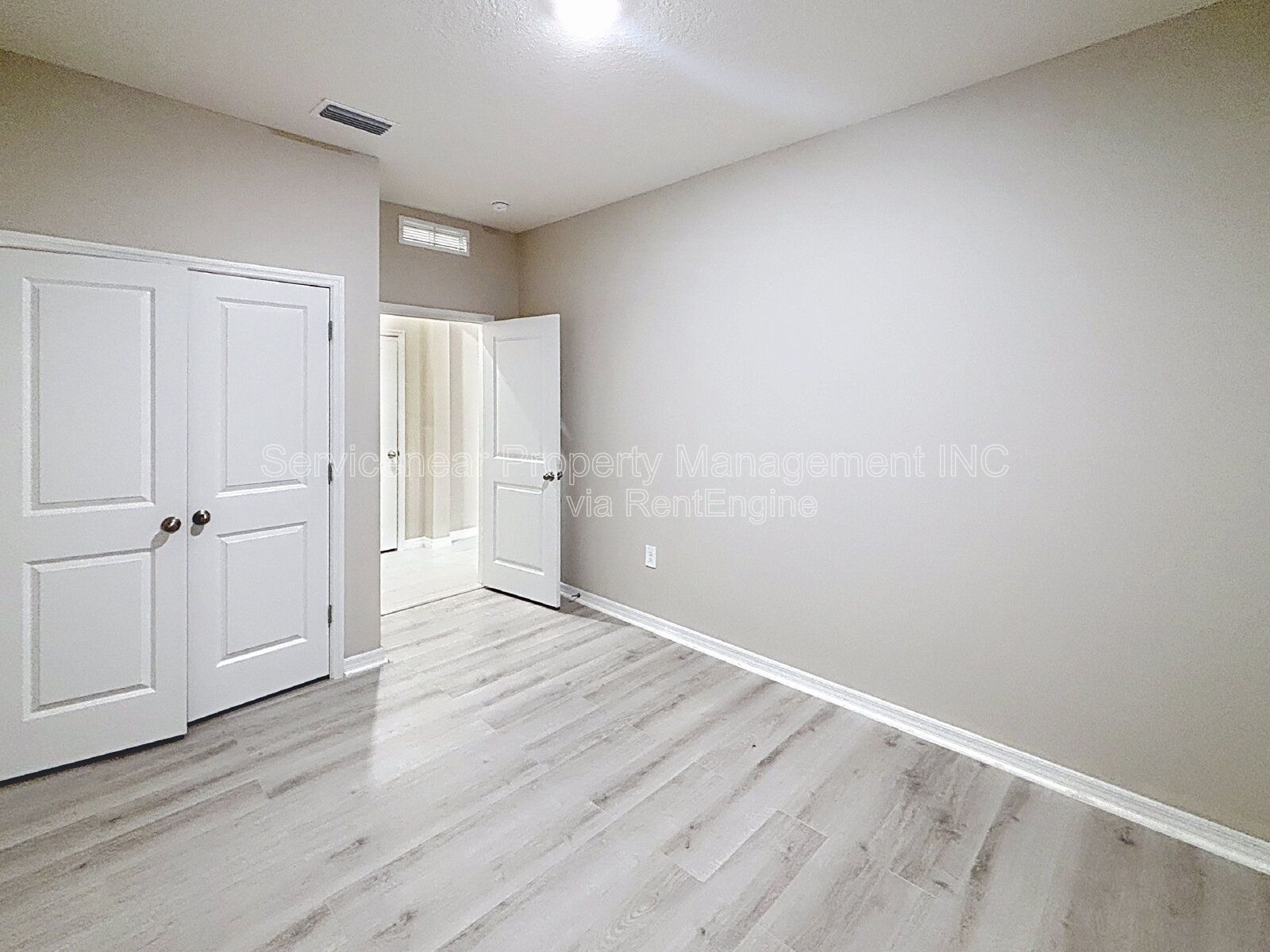Gallery Image 31