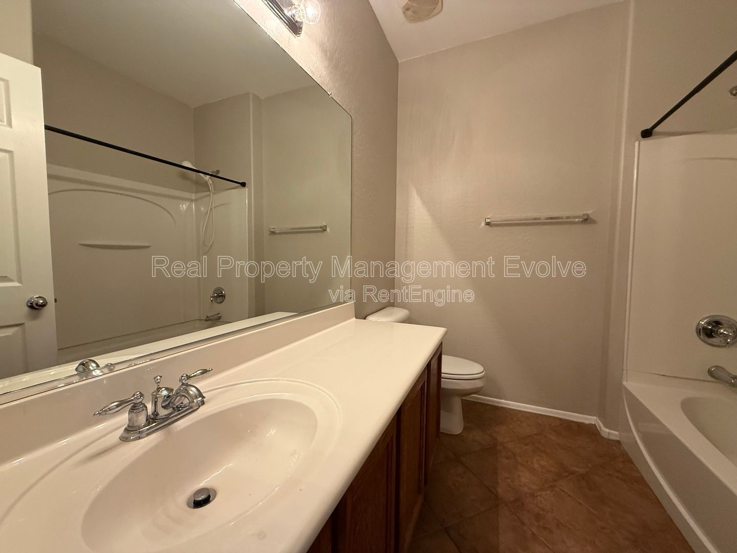 Gallery Image 25