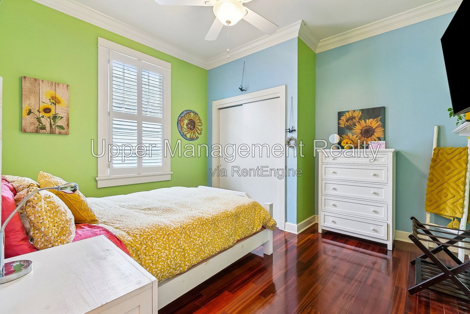 Gallery Image 16