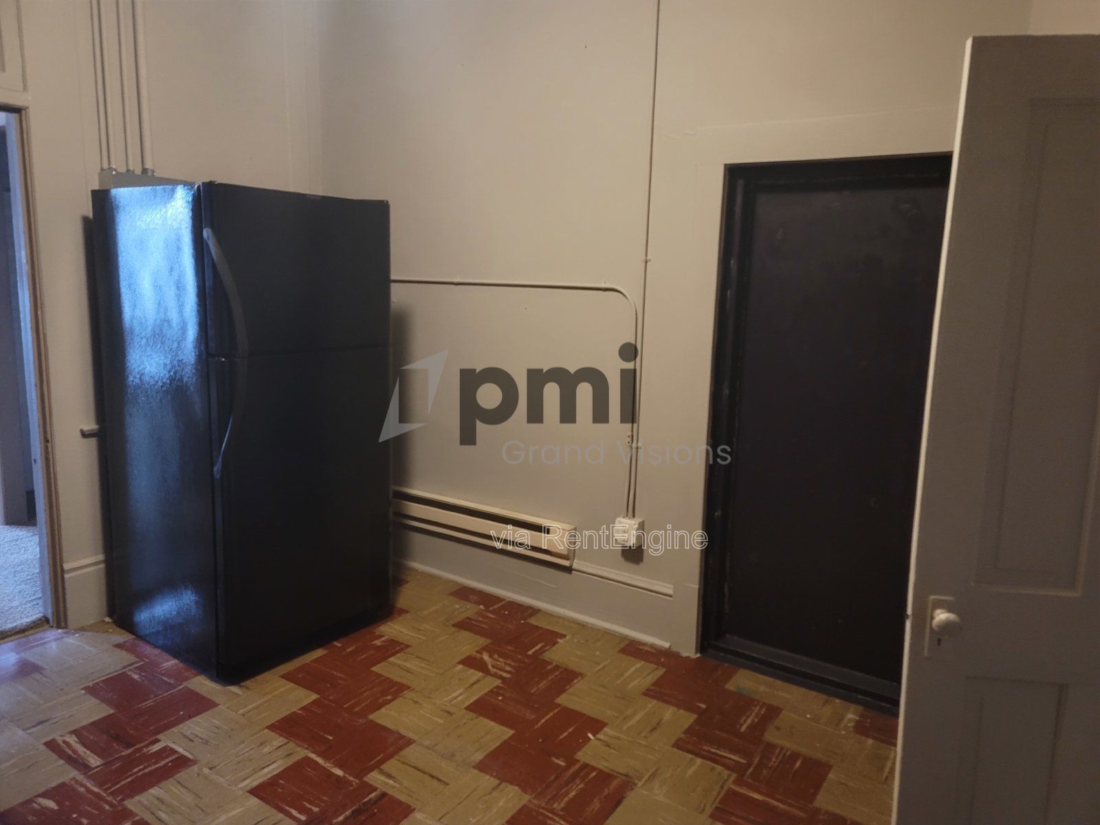 Gallery Image 13