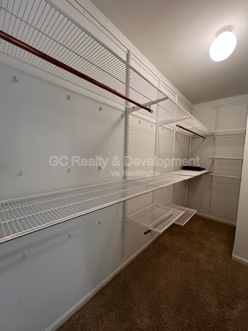 Gallery Image 20