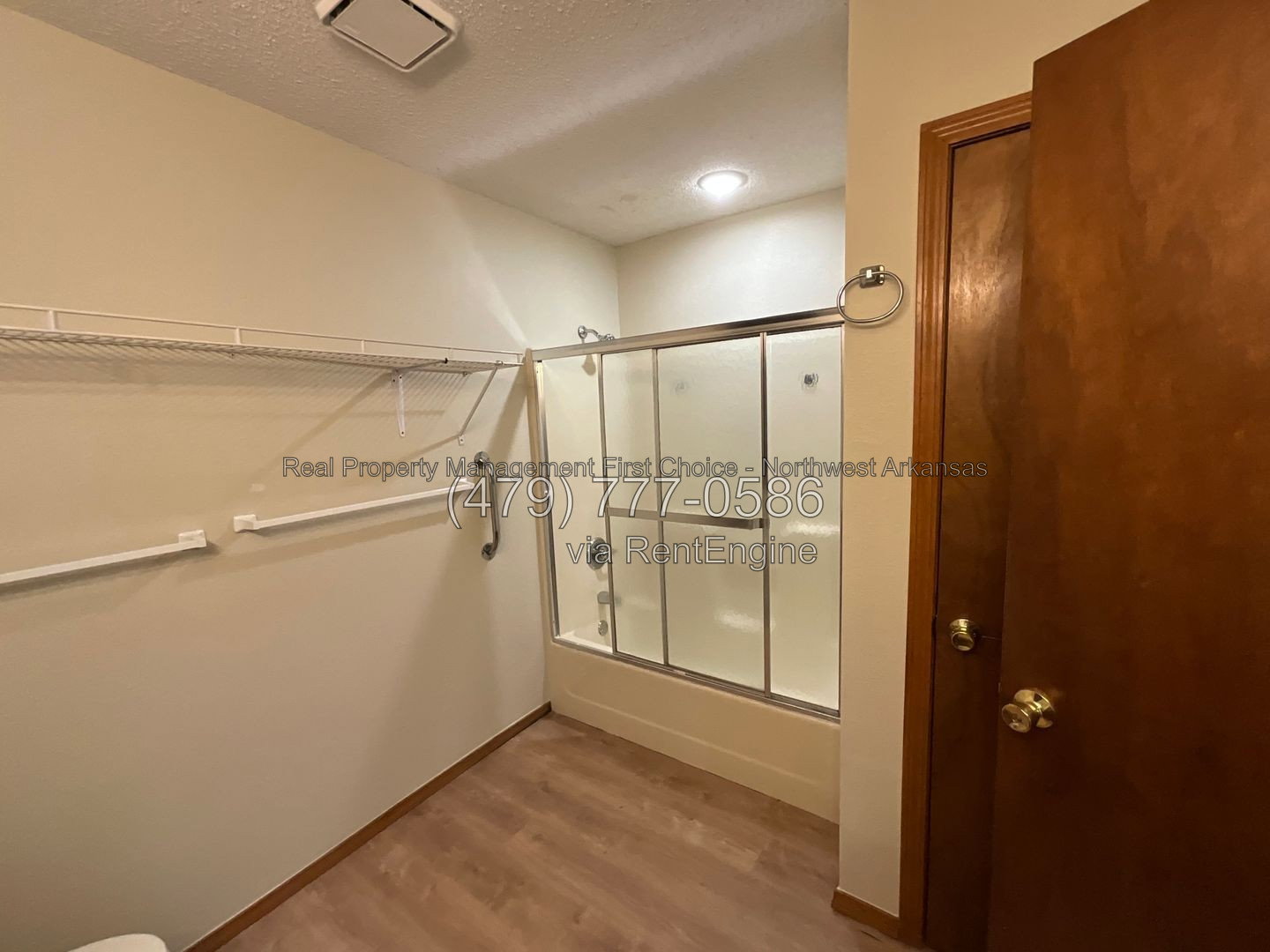 Gallery Image 15