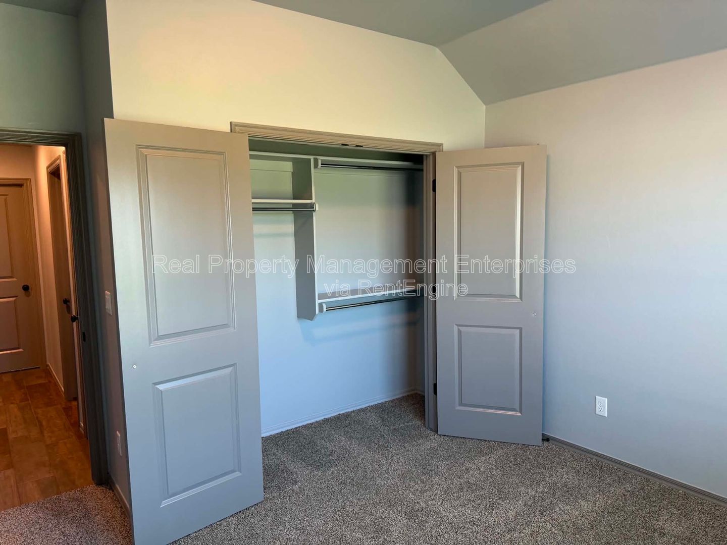 Gallery Image 18