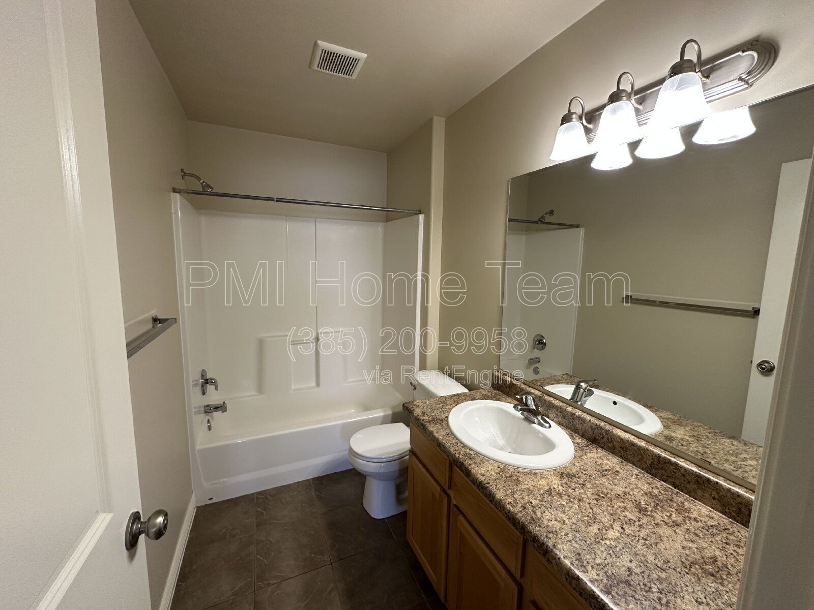 Gallery Image 0