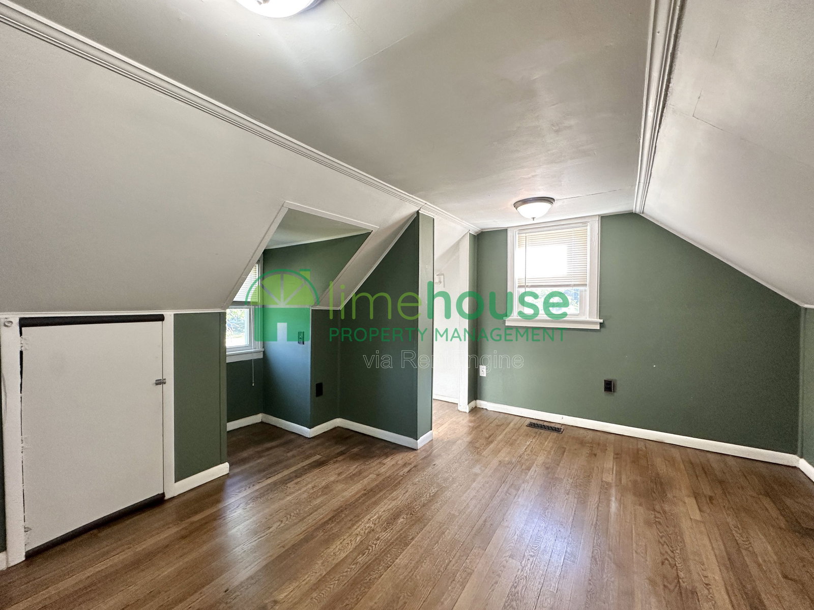 Gallery Image 16