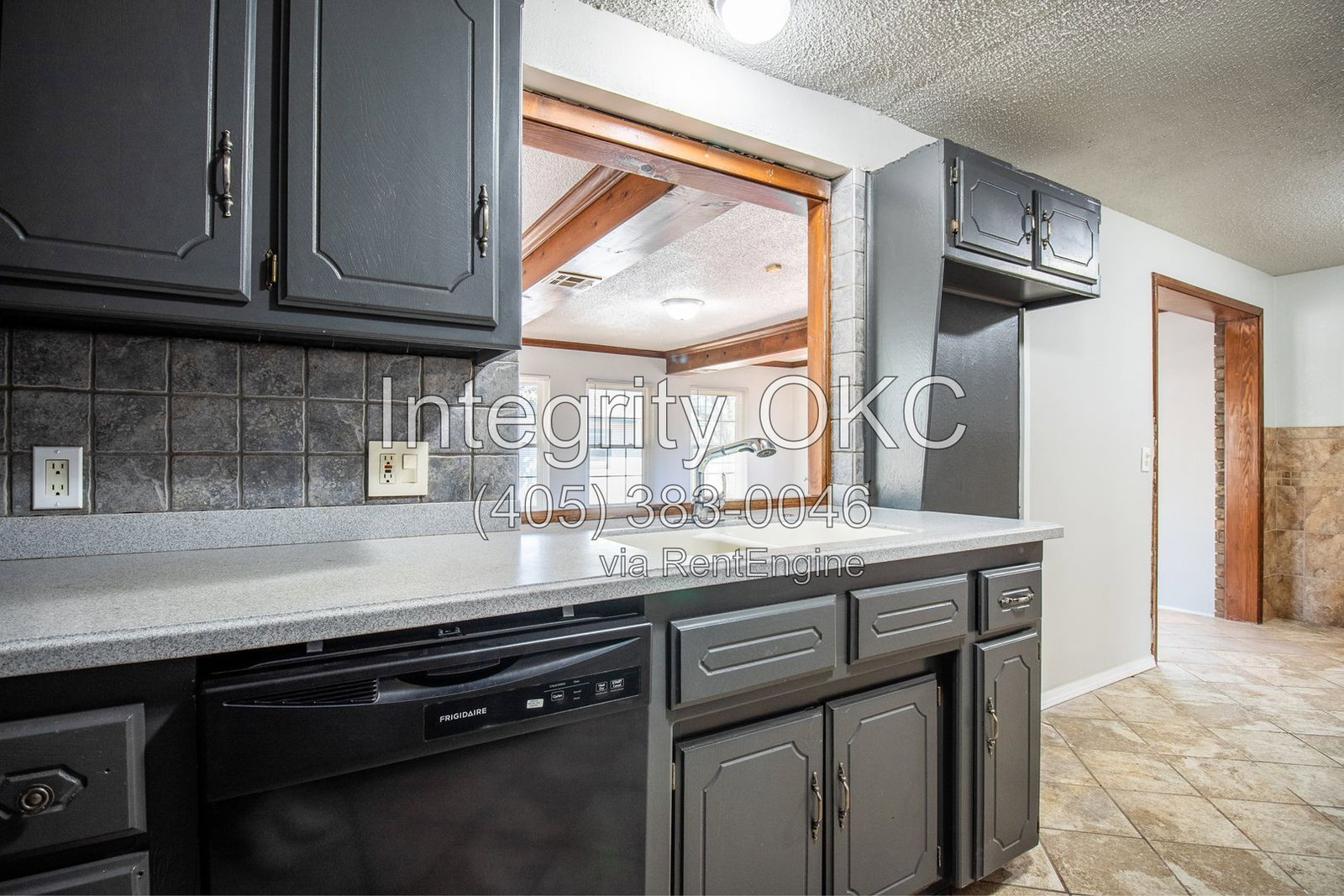 Gallery Image 16