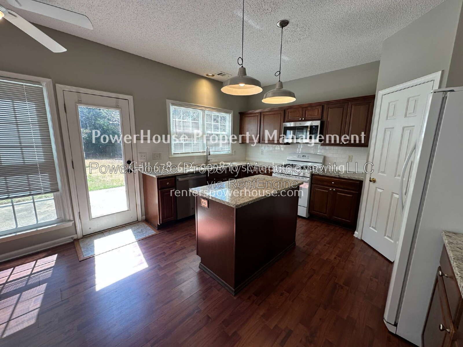 Gallery Image 14