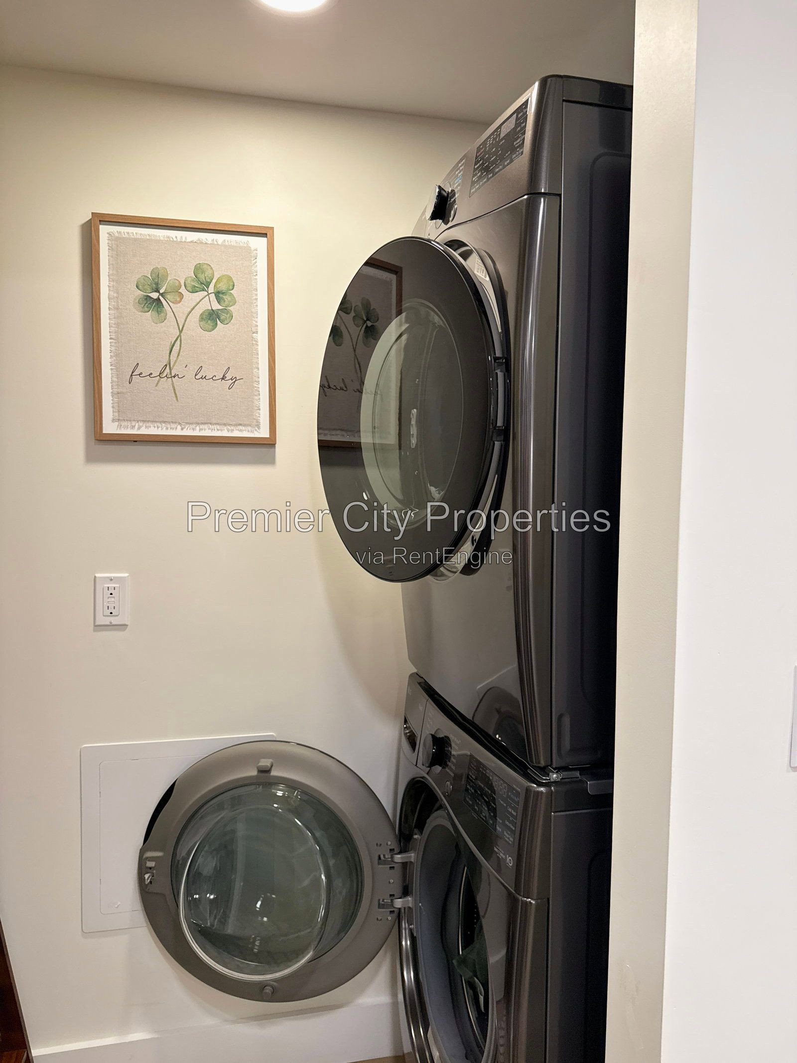 Gallery Image 15
