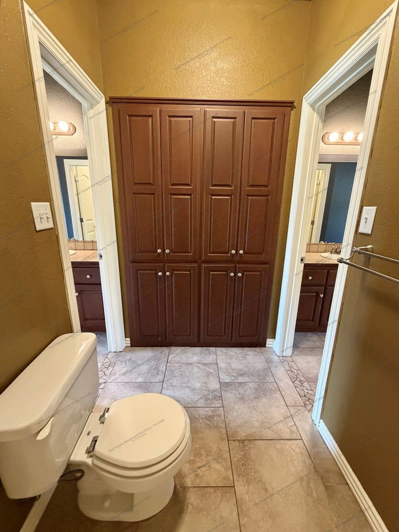 Gallery Image 36