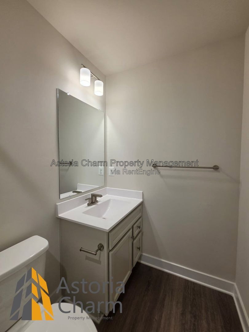 Gallery Image 33