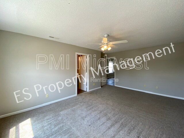 Gallery Image 17