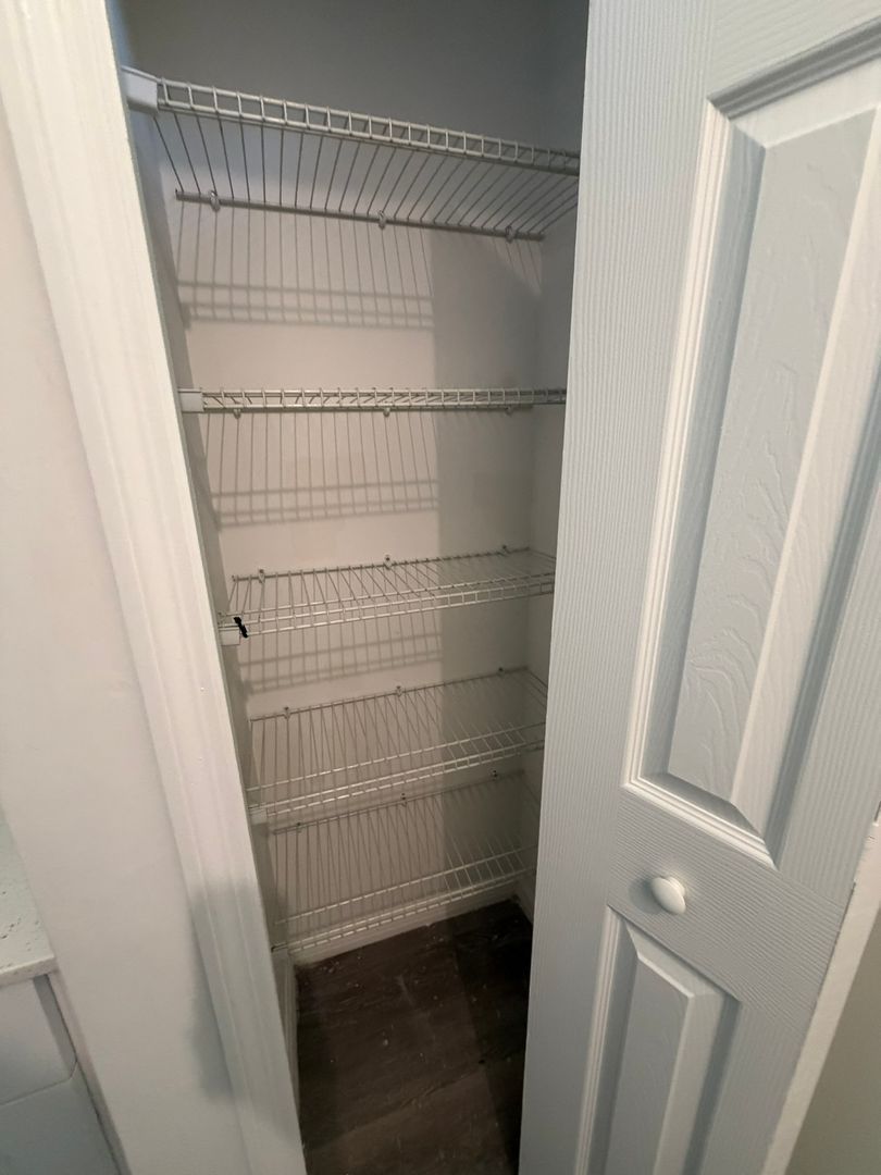 Gallery Image 16