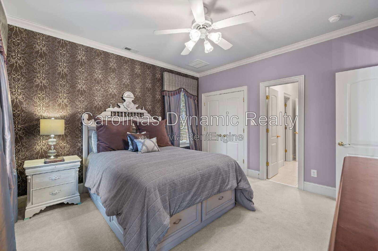 Gallery Image 34