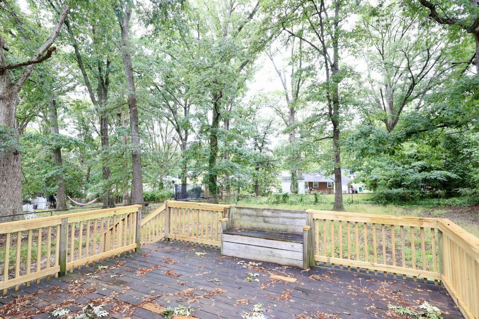 Gallery Image 16