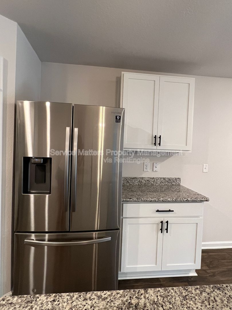 Gallery Image 17