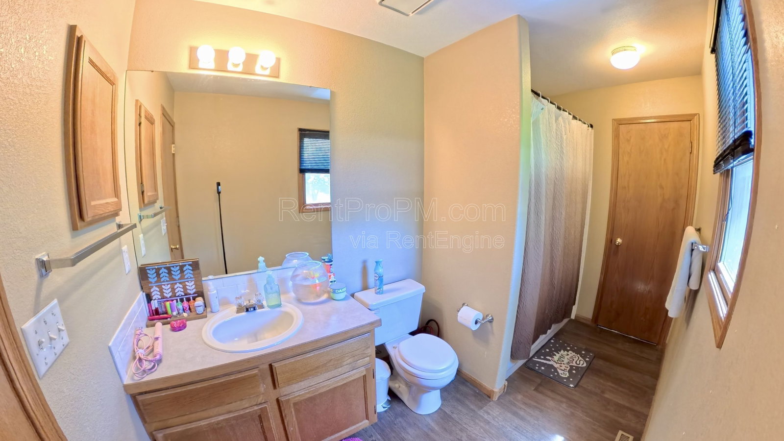 Gallery Image 18