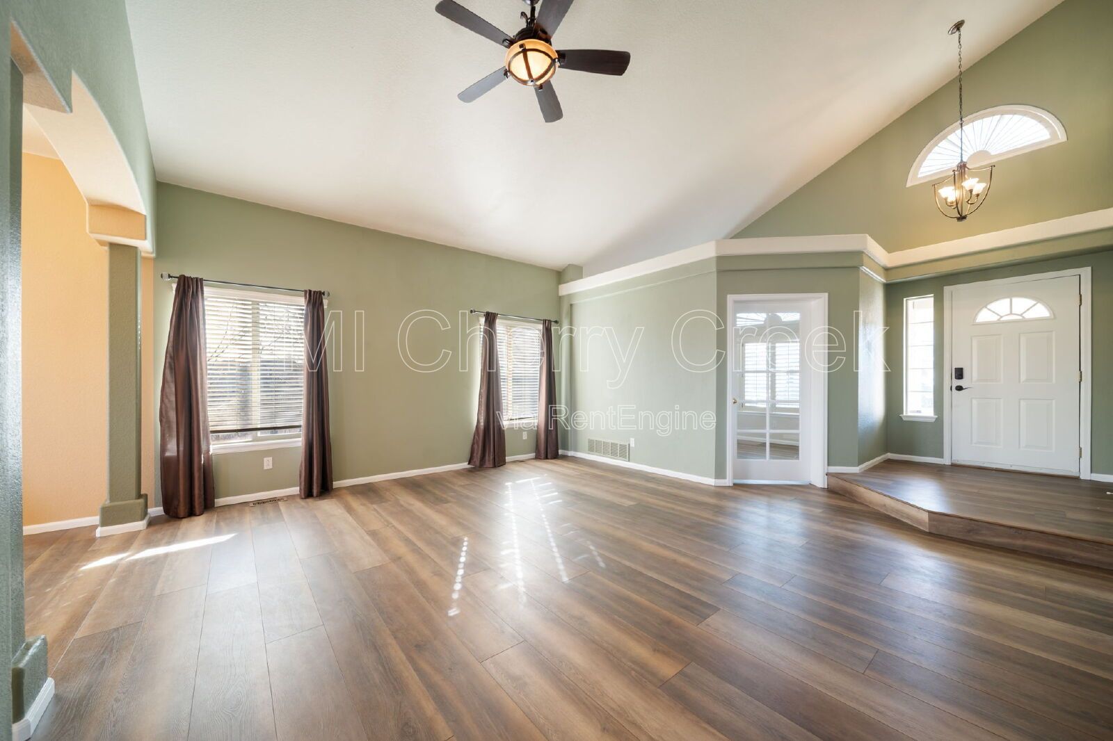 Gallery Image 9
