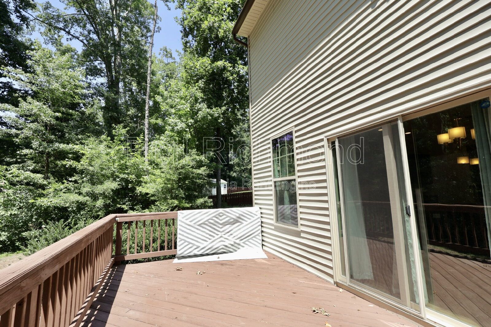 Gallery Image 18