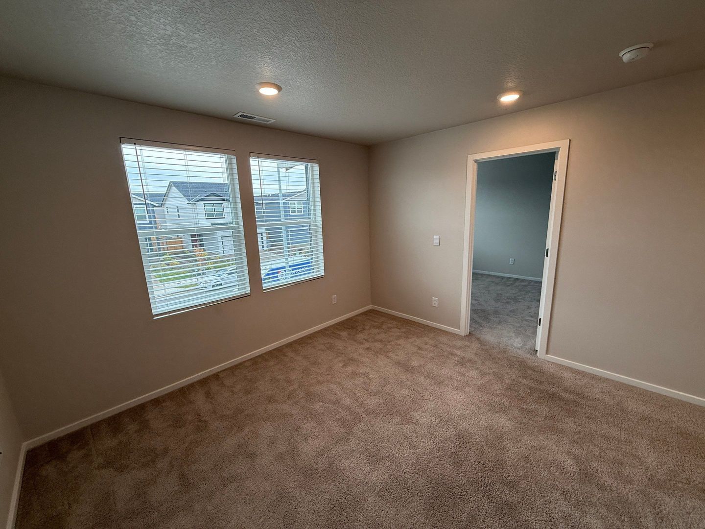 Gallery Image 16